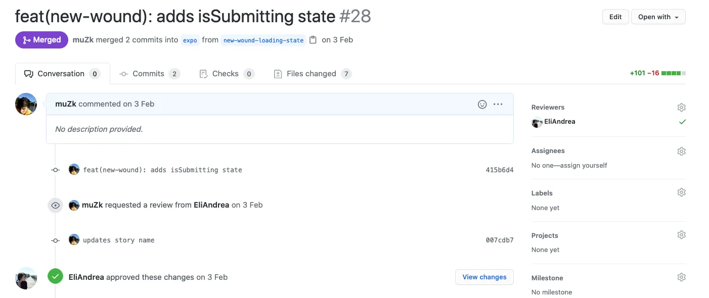 Eliana aprobando un pull request